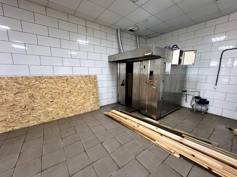 коммерческая по адресу КиЇвська, 16а