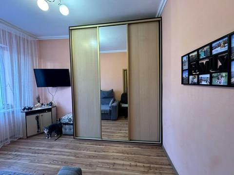 квартира за адресою Михайла Максимовича вул., 4