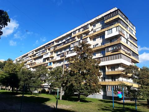 квартира за адресою Ігоря Качуровського пров. (Миколи Руднєва), 1-А