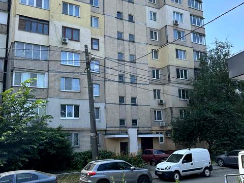 квартира за адресою Феофіла Яновського вул., 2