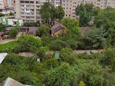 квартира за адресою Олександра Кошиця вул. (Паризької Комуни), 3