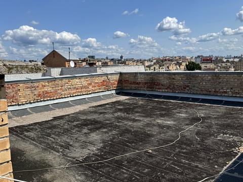 квартира за адресою Оленівська вул., 10
