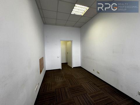 коммерческая по адресу Героїв Космосу ул., 4