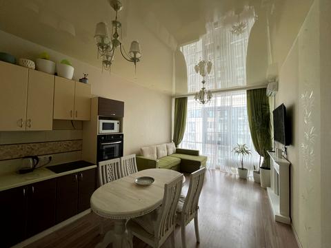 квартира за адресою В'ячеслава Чорновола вул., 15