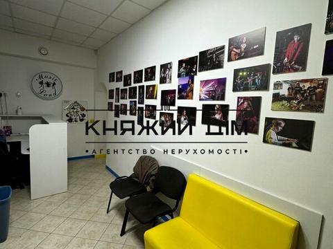 коммерческая по адресу Васильковская ул., 15/14