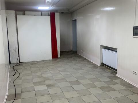 коммерческая по адресу Небесной Сотни ул. (Ленина), 4