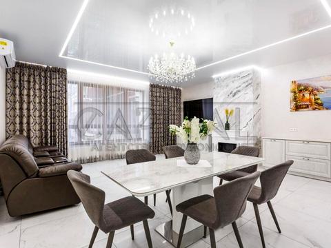 квартира за адресою Олександра Кониського вул., 22-А