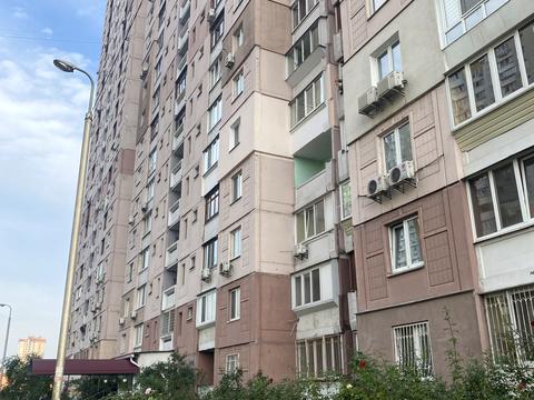 квартира за адресою Олени Пчілки вул., 2-Б