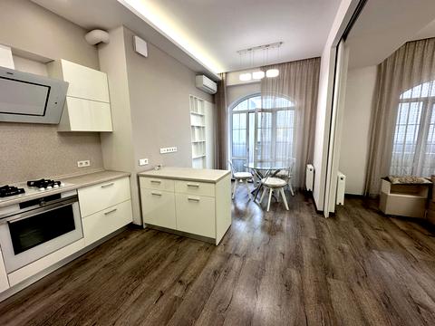 квартира за адресою Євпаторійська вул., 2б