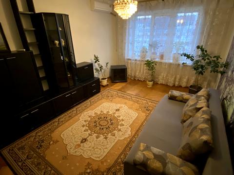 квартира за адресою Новорічна вул., 76