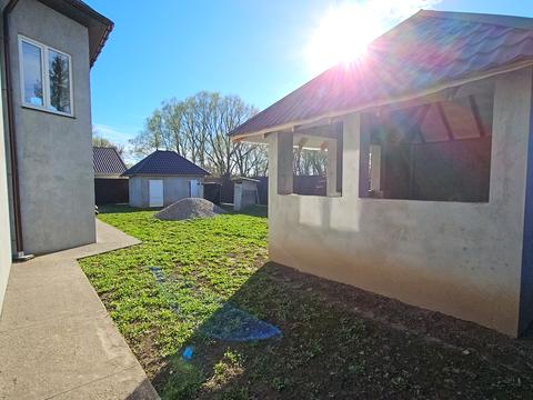 будинок за адресою Приозерна вул.