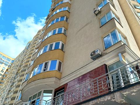 комерційна за адресою Михайла Максимовича вул. (Онуфрія Трутенка), 3-Г