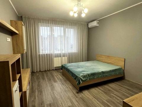 квартира за адресою Андрія Аболмасова вул. (Панельна), 4