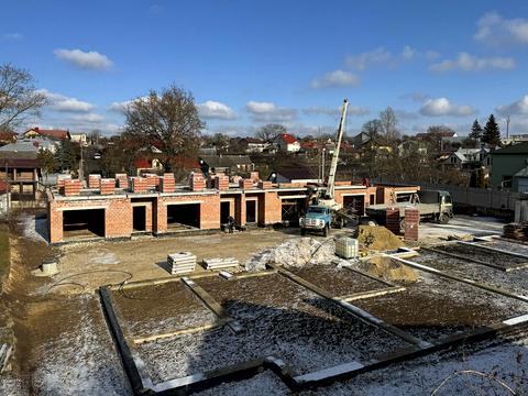 дом по адресу Лесі Українки