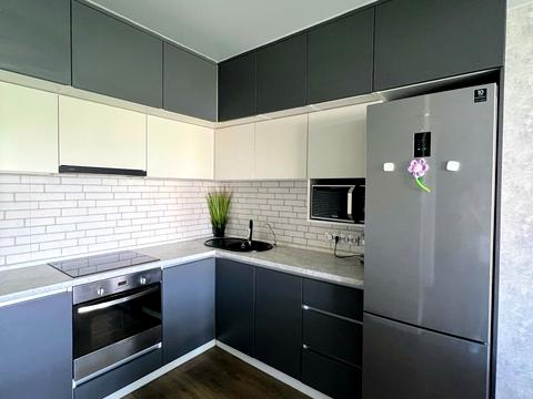 квартира по адресу Салютная ул., 2