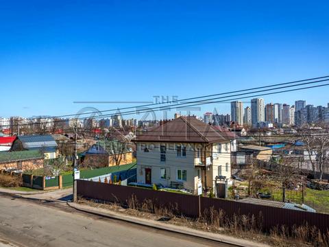 дом по адресу Зінаїди Тулуб ул. (Некрасова), 2