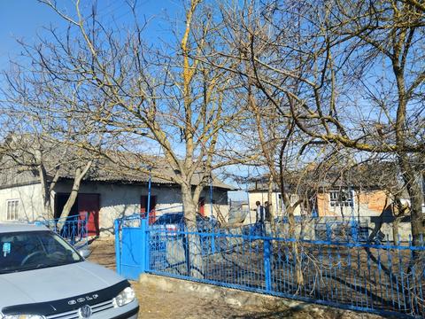 дом по адресу Шкільна