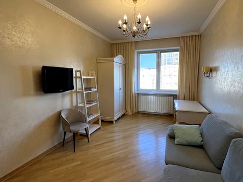 квартира за адресою Володимира Івасюка просп. (Героїв Сталінграду), 8