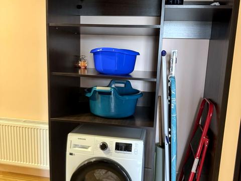 квартира за адресою 50-річчя УПА вул., 10-В