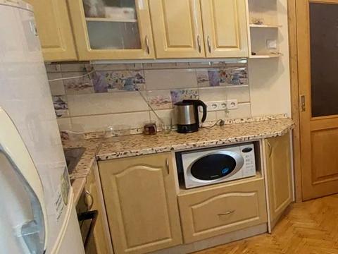 квартира за адресою Лариси Руденко вул., 3-Б