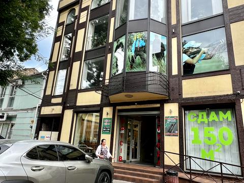 комерційна за адресою Велика Арнаутська вул., 61