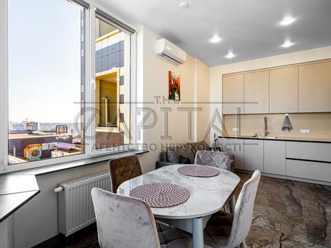 квартира за адресою Тютюника, 37/1