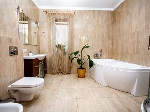 будинок за адресою Амбулаторна, 8