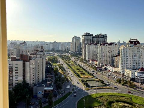 квартира по адресу Владимира Ивасюка просп. (Героїв Сталінграду), 24