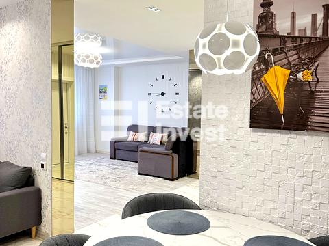 квартира за адресою Софії Русової вул., 7