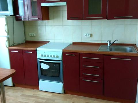 квартира за адресою Драгоманова вул., 8