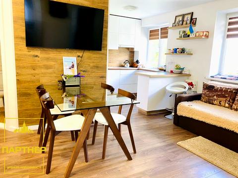 квартира за адресою Театральна вул. (Воровського), 35