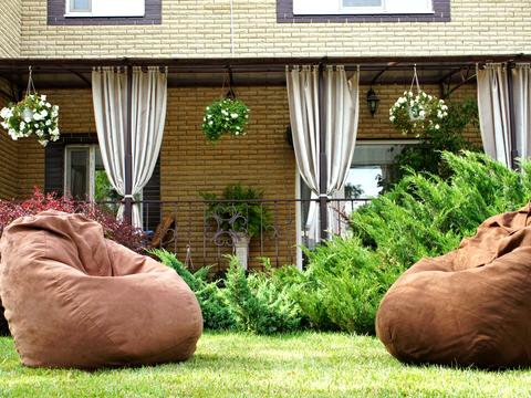 дом по адресу Привокзальна