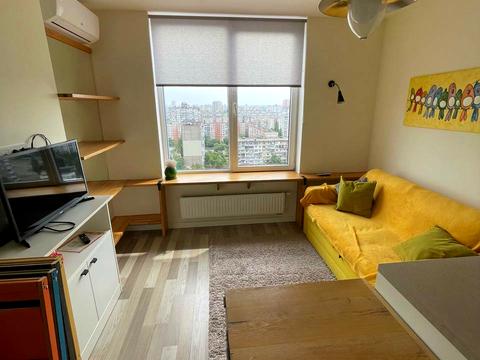 квартира за адресою Богатирська вул., 6-А