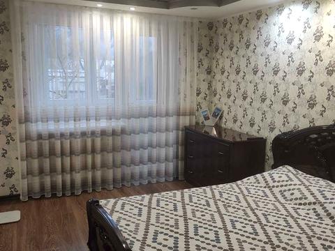 квартира за адресою Трегубова, 2