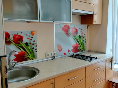 комерційна за адресою Троїцька вул., 7