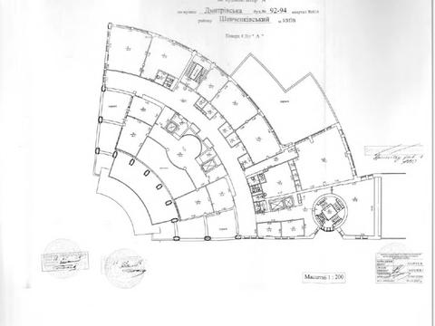 комерційна за адресою Дмитрівська вул., 92