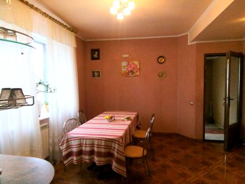 будинок за адресою Київська вул., 142