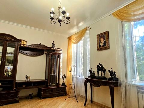 квартира за адресою Богдана Хмельницького вул., 8