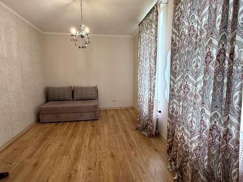 будинок за адресою Богдана Хмельницкого вул., 1