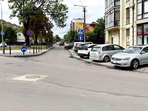 квартира за адресою Довга вул., 20в
