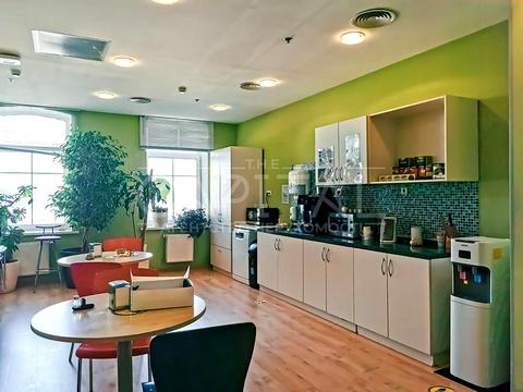 комерційна за адресою Набережно-Хрещатицька вул., 13/5