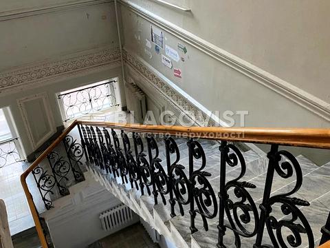 коммерческая по адресу Крещатик ул., 44