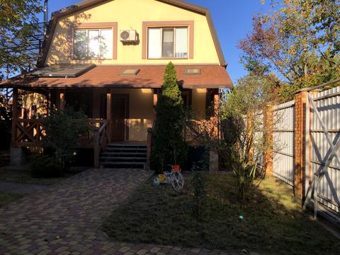 будинок за адресою Центральна вул., 15а