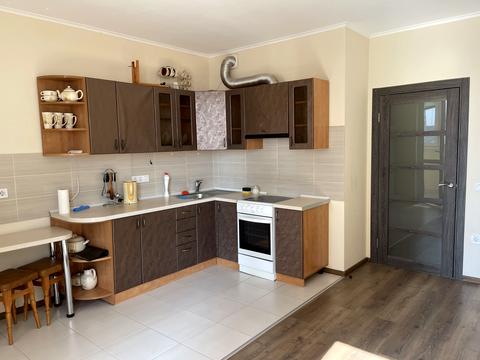 квартира за адресою Сім'ї Кульженків вул. (Петра Дегтяренка), 37