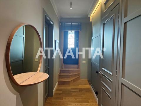 квартира за адресою Довженка вул., 4