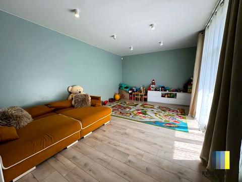 будинок за адресою с. Новоолександрівка, Сурська, 25