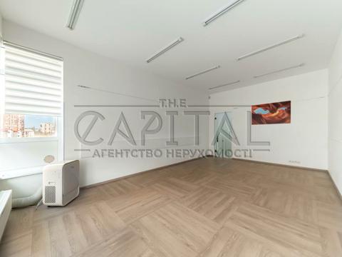 комерційна за адресою Кловський узвіз (Кловський), 7