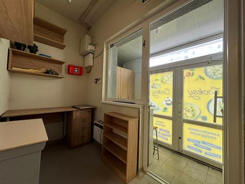комерційна за адресою Тернопільська вул., 21б