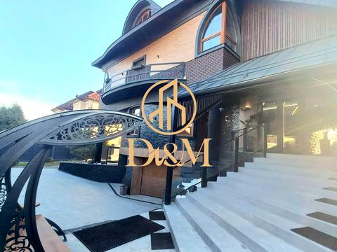 будинок за адресою Лугова вул.