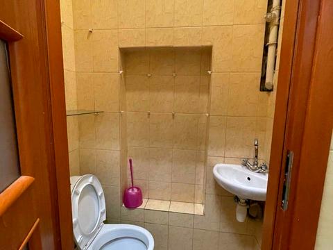комерційна за адресою Академіка Андрія Сахарова вул., 46